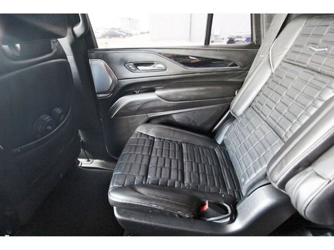 Used 2023 Cadillac Escalade V w/ LPO, ONYX Package image 12