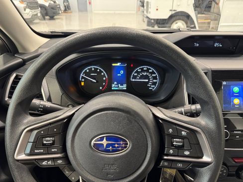 Used 2024 Subaru Forester AWD/4WD image 16