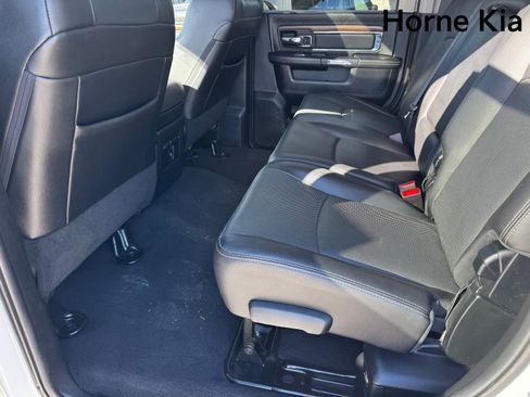 Used 2017 RAM 3500 Laramie w/ Convenience Group image 12