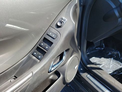 Used 2015 Chevrolet Camaro SS image 16