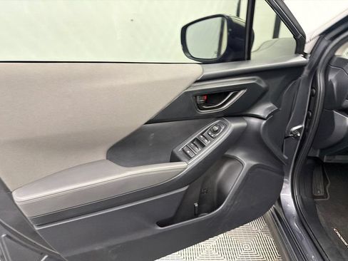 Used 2024 Subaru Crosstrek 2.0i Premium AWD/4WD image 11