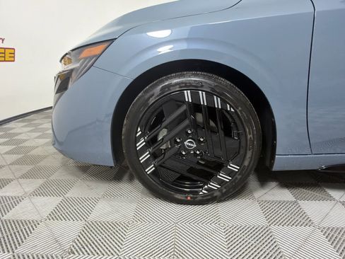 New 2026 Nissan Sentra SR w/ Floor Mat Package image 11