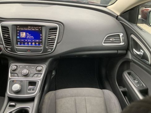 Used 2016 Chrysler 200 Limited w/ Anniversary Edition FWD image 49