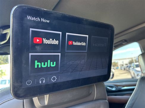 Used 2024 GMC Yukon Denali Ultimate image 18