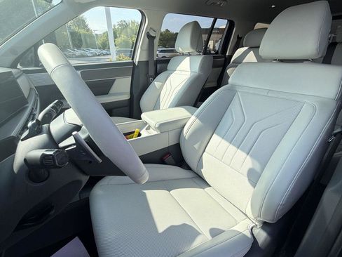 Certified 2026 Hyundai Santa Fe SEL AWD/4WD image 9
