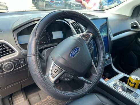 Used 2024 Ford Edge SEL AWD/4WD image 12