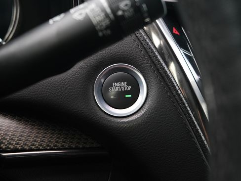 Used 2018 Cadillac CTS V w/ Carbon Fiber Package image 33