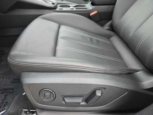 Used 2025 Audi A3 2.0T Premium w/ Convenience Package image 31