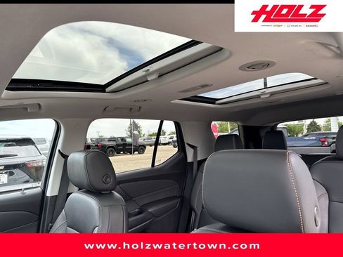Certified 2021 Chevrolet Traverse LT w/ LT Premium Package AWD/4WD image 14