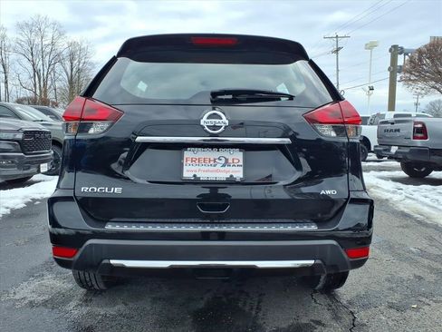 Used 2020 Nissan Rogue S image 19