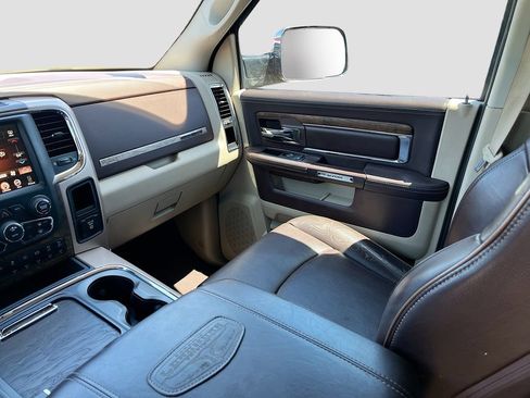 Used 2017 RAM 2500 Longhorn w/ Convenience Group AWD/4WD image 24