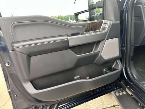 Used 2024 Ford F250 Lariat w/ Lariat Ultimate Package AWD/4WD image 19