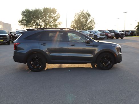 Used 2025 Kia Sorento SX Prestige AWD/4WD image 8