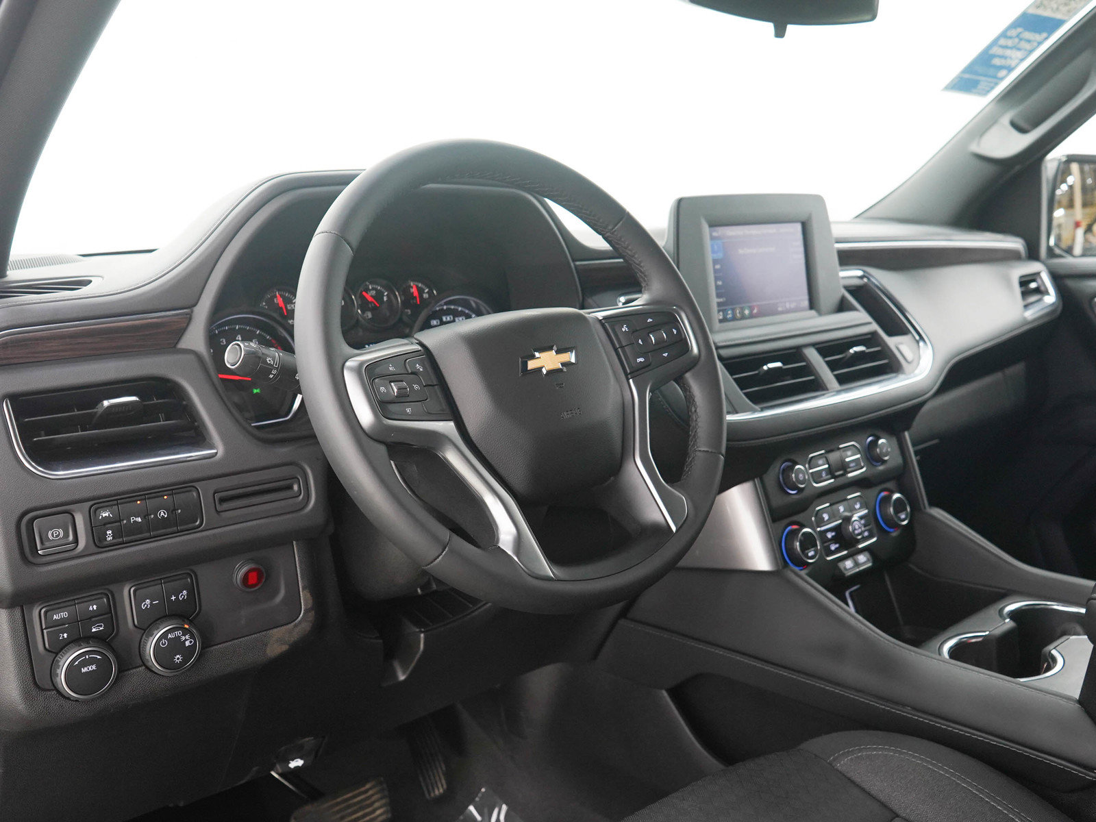 Used 2023 Chevrolet Tahoe LS AWD/4WD image 24