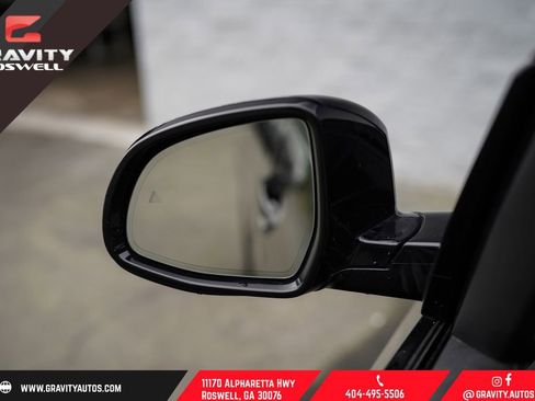 Used 2022 BMW X7 M50i image 41