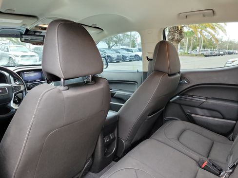 Used 2019 GMC Canyon SLE w/ SLE Convenience Package image 26