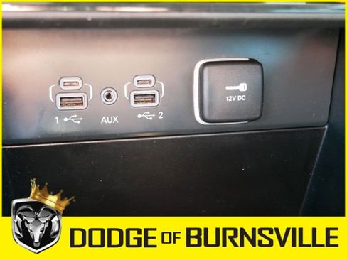 Used 2023 Jeep Grand Cherokee L Laredo AWD/4WD image 22