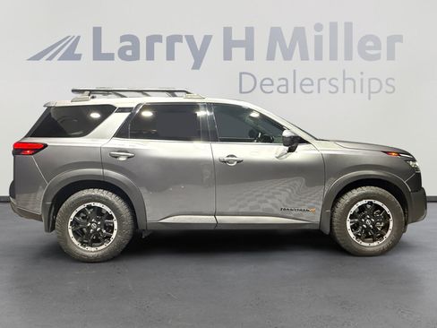 Certified 2024 Nissan Pathfinder Rock Creek image 6