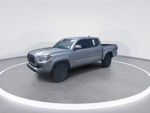 Used 2021 Toyota Tacoma SR5 image 3