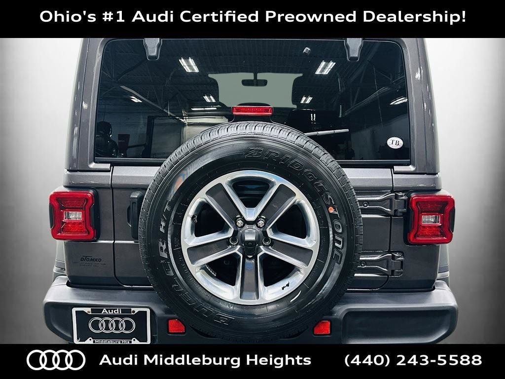 Used 2021 Jeep Wrangler Unlimited Sahara AWD/4WD image 7