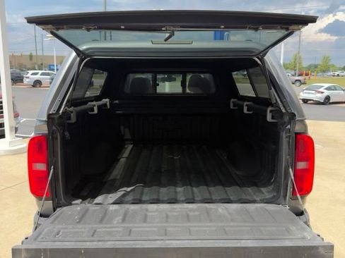 Used 2018 Chevrolet Colorado Z71 AWD/4WD image 13