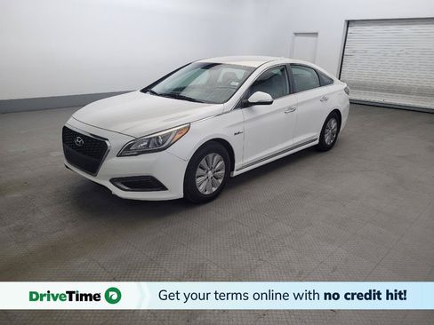 Used 2016 Hyundai Sonata SE FWD image 1