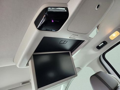 New 2026 Honda Odyssey Touring image 26