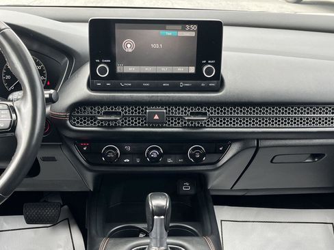 Certified 2024 Honda HR-V Sport image 18