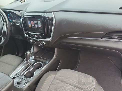 Used 2018 Chevrolet Traverse LT AWD/4WD image 20