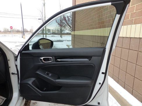 Used 2022 Honda Civic EX-L image 42