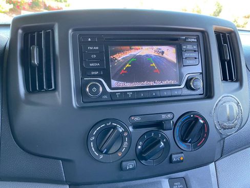 Used 2018 Nissan NV200 SV FWD image 48