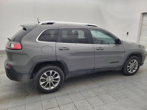 Used 2019 Jeep Cherokee Latitude Plus image 10