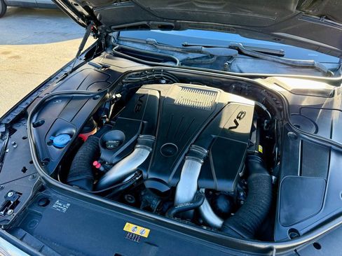 Used 2015 Mercedes-Benz S 550 Sedan image 6