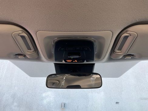 Used 2025 Toyota Corolla LE image 15