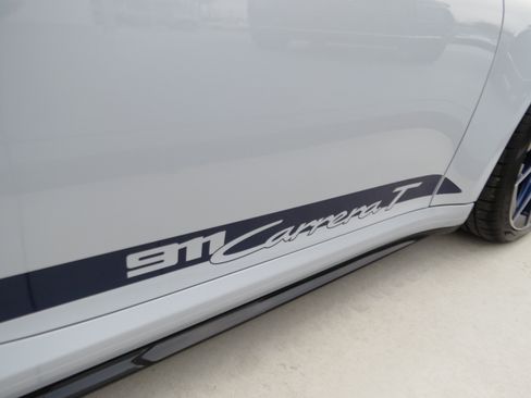Used 2025 Porsche 911 Carrera T image 13