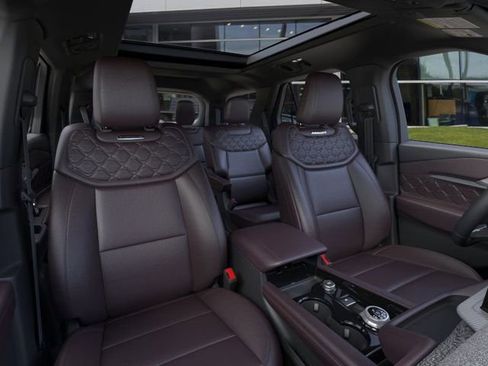 New 2026 Ford Explorer Platinum w/ LUX Leather Package image 10