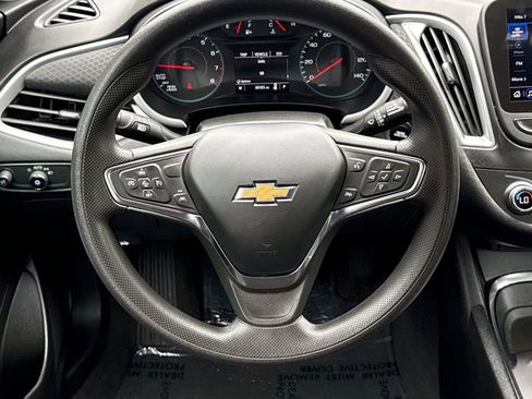Used 2023 Chevrolet Malibu LT image 22