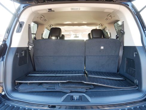 Certified 2024 Nissan Armada SL w/ Captain's Chairs Package image 18
