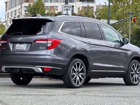 Used 2020 Honda Pilot Touring image 4