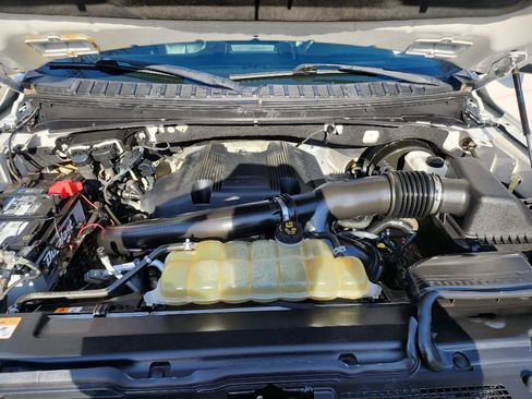 Used 2019 Ford Expedition Max XLT w/ Equipment Group 202A image 42