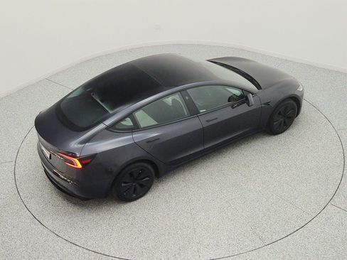 Used 2025 Tesla Model 3 RWD image 25