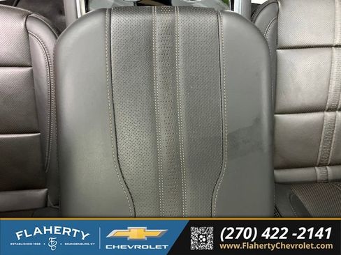 Used 2025 Chevrolet Tahoe High Country w/ Sun And Tow Package AWD/4WD image 32