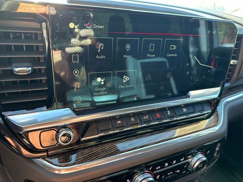 Used 2023 GMC Sierra 1500 Elevation image 28