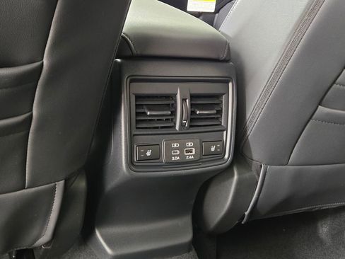 New 2026 Subaru Outback Touring AWD/4WD image 11