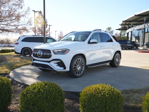 New 2026 Mercedes-Benz GLE 450 4MATIC image 3