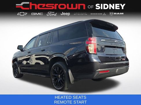 Used 2022 Chevrolet Suburban RST w/ Luxury Package AWD/4WD image 15
