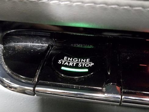 Certified 2022 Lincoln Nautilus Reserve w/ Luxury Package image 26