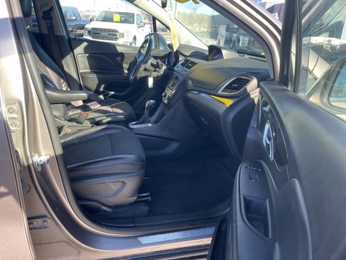 Used 2013 Buick Encore AWD image 28