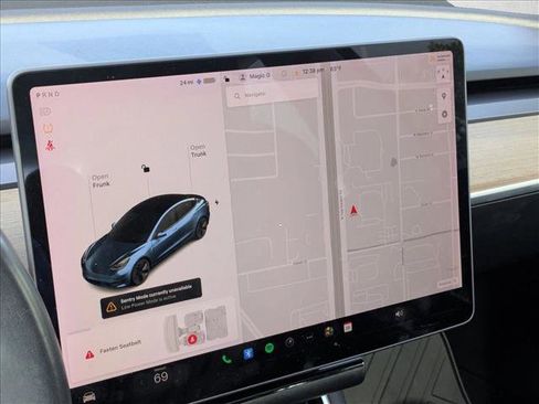 Used 2019 Tesla Model 3 Mid Range image 12