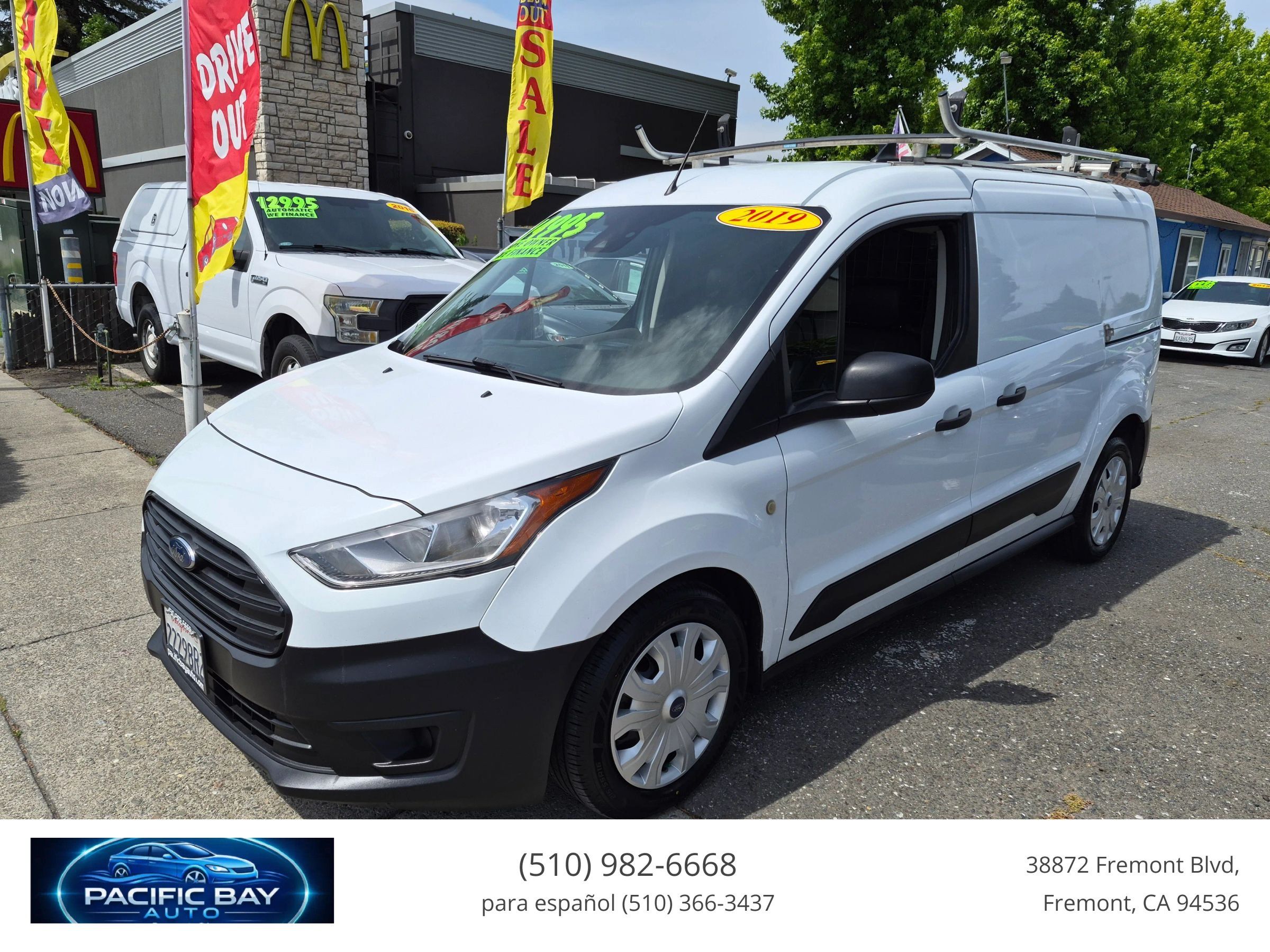 Used 2019 Ford Transit Connect XL FWD image 3